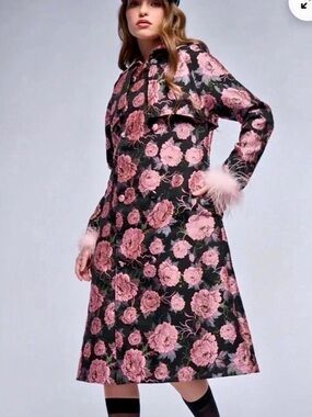 Floral Mini Dress in Black & Pink Like New
